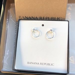 Banana republic earrings NWT